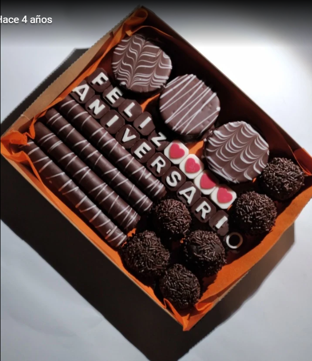 Cajas personalizadas de chocolates artesanales Prasad con logo